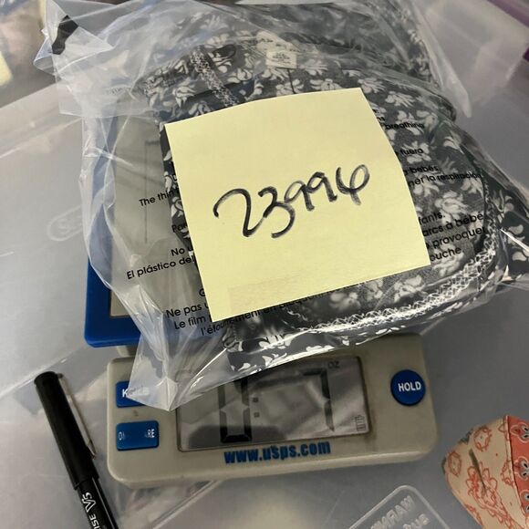 Max Studio Cold Shoulder Floral Top XL Black White Boho Cottagecore Casual Shirt - Picture 10 of 10